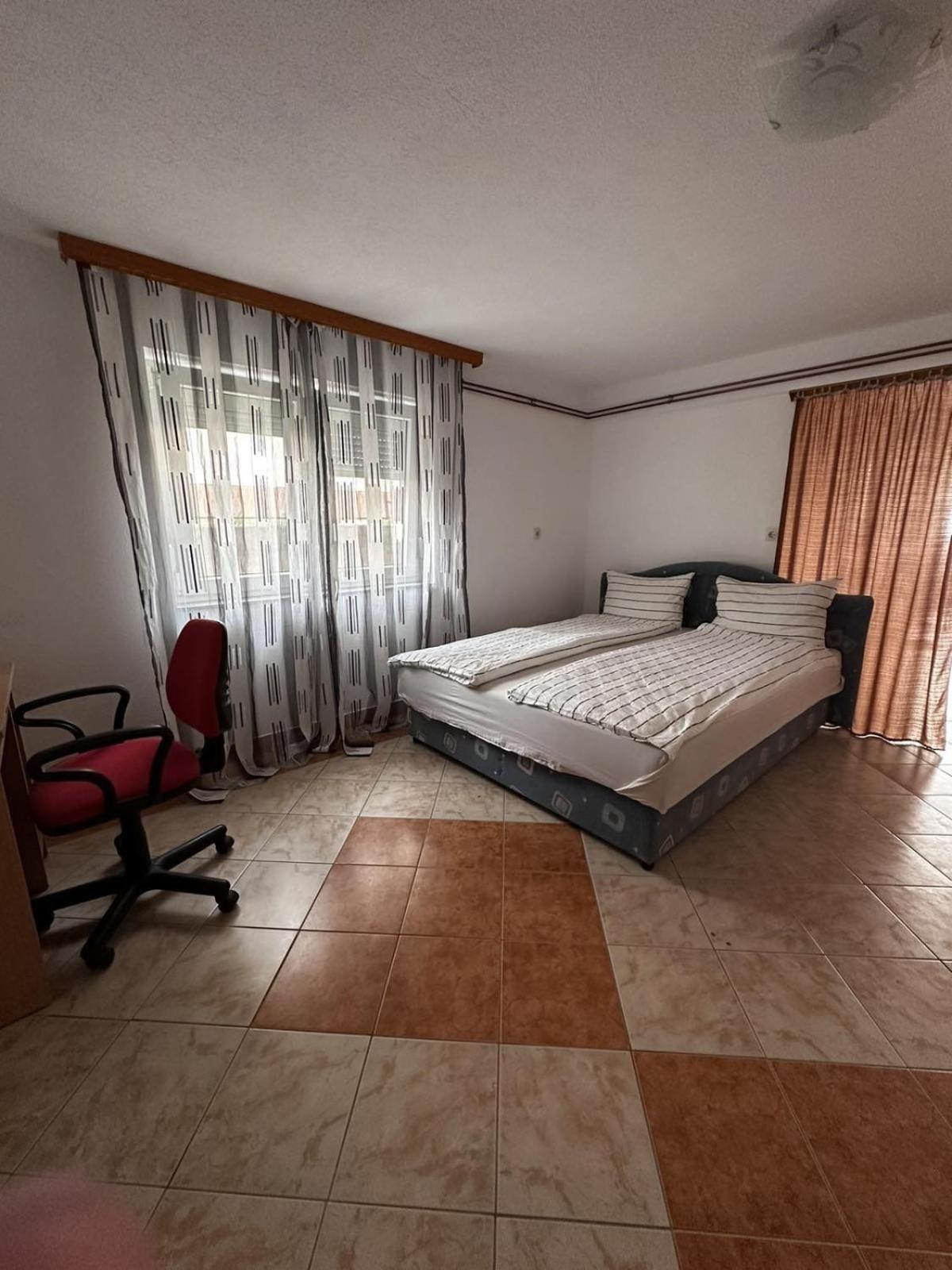 Apartman Dijana Баня Лука Екстериор снимка
